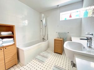 Photo 21- click for photo gallery